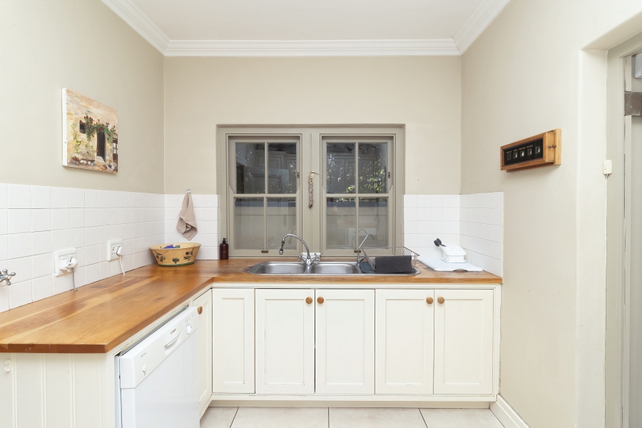 5 Bedroom Property for Sale in Tokai Western Cape